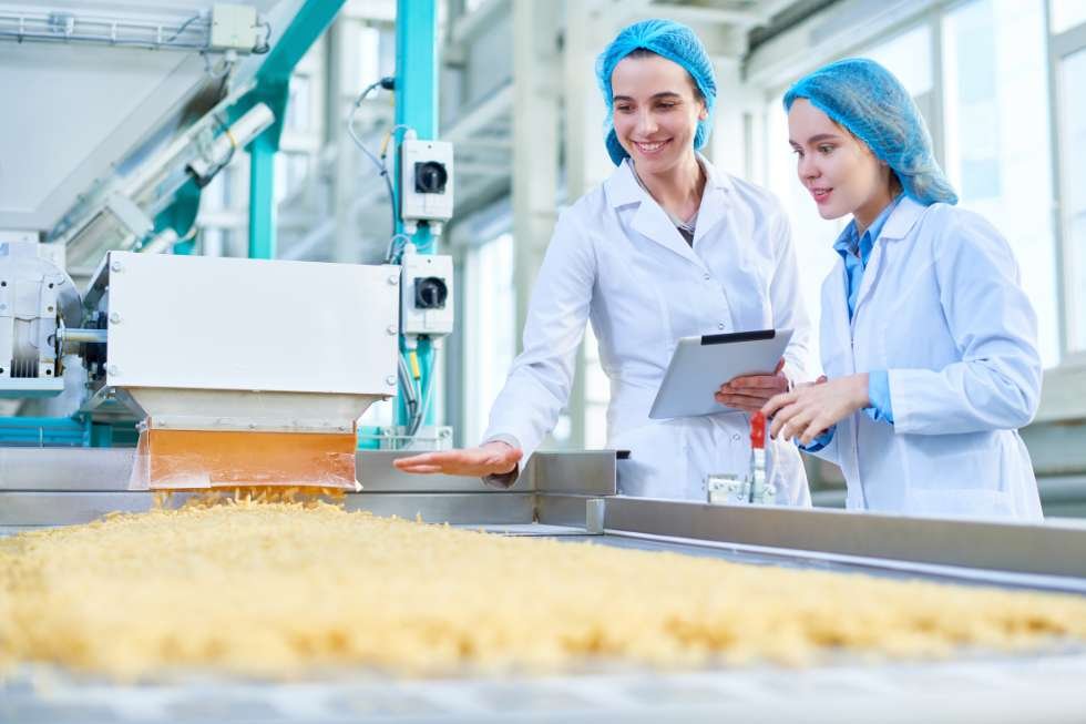 Más allá de la cocina: Cómo el carnet de manipulador de alimentos abre nuevas oportunidades profesionales